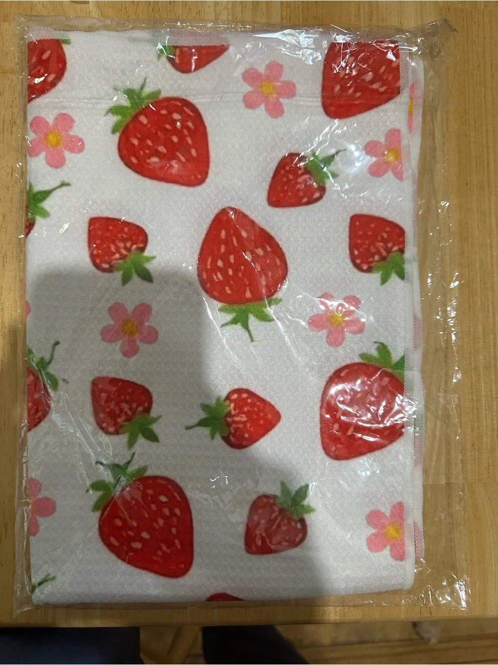 N/A bright strawberry